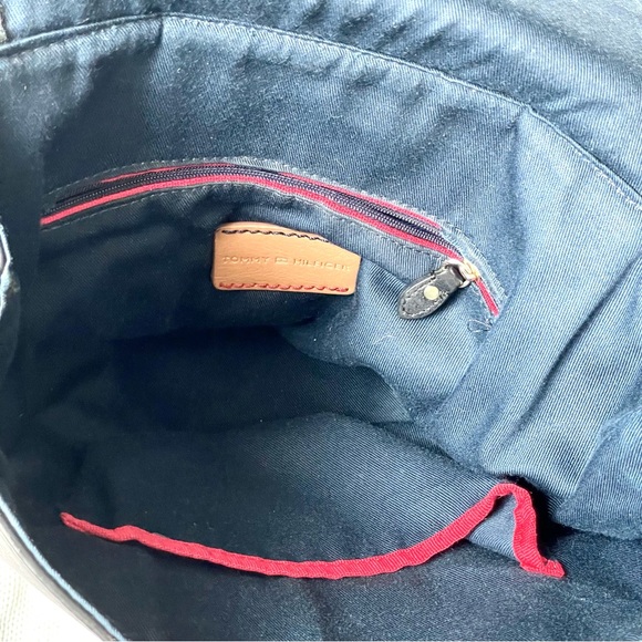 TOMMY HILFIGER women’s leather backpack - Picture 10 of 10